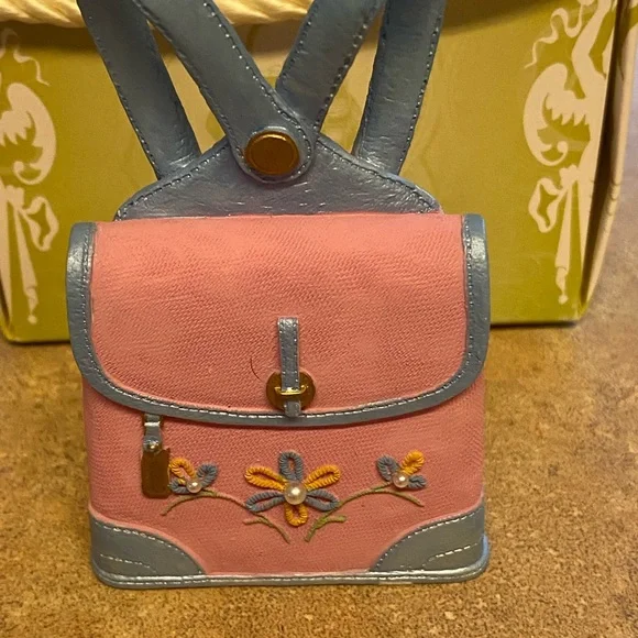 Miniature Hat, Purse, and Shoe “Felicity” with original Boxes - Picture 4 of 14